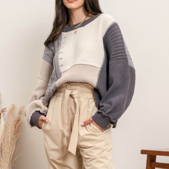 022 Cozy Color Block Back Tie Sweater Top - Picture 3 of 5